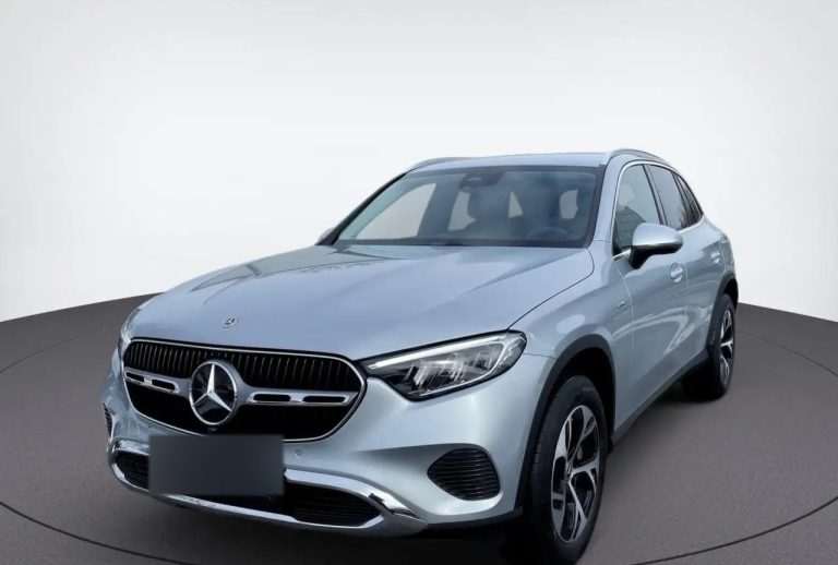 Mercedes-Benz GLC 300 e 4MATIC Avantgarde - photo 2