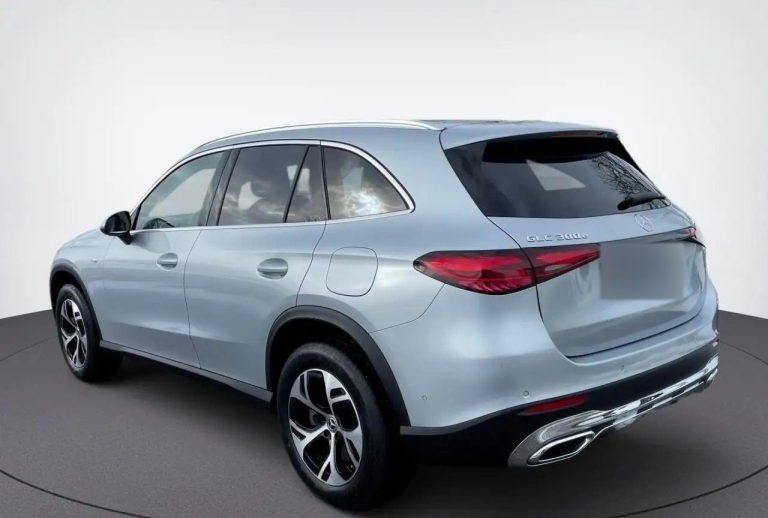 Mercedes-Benz GLC 300 e 4MATIC Avantgarde - photo 4