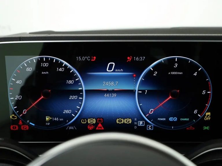 Mercedes-Benz GLE 300 d 4MATIC - photo 12