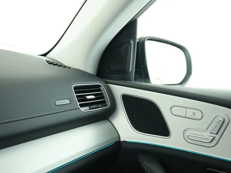 Mercedes-Benz GLE 300 d 4MATIC Coupé - photo 16