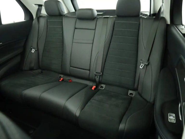 Mercedes-Benz GLE 300 d 4MATIC - photo 18