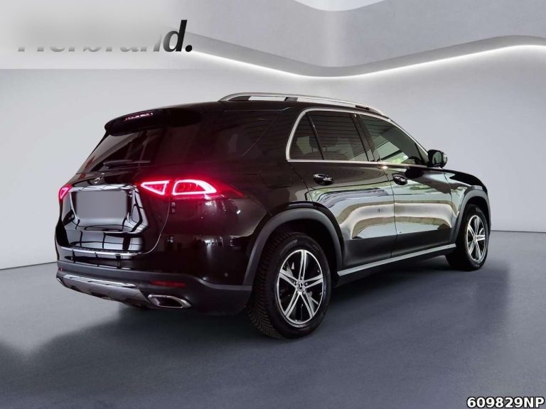 Mercedes-Benz GLE 300 d 4MATIC - photo 2