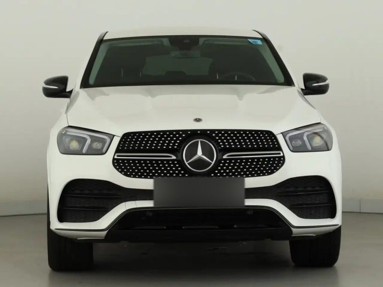 Mercedes-Benz GLE 300 d 4MATIC Coupé - photo 3