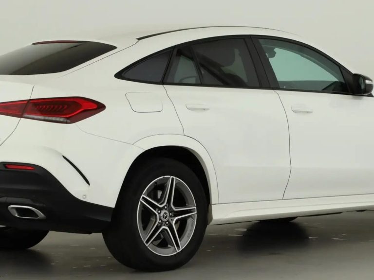 Mercedes-Benz GLE 300 d 4MATIC Coupé - photo 6