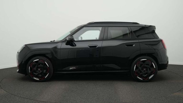 Mini Aceman John Cooper Works - photo 3