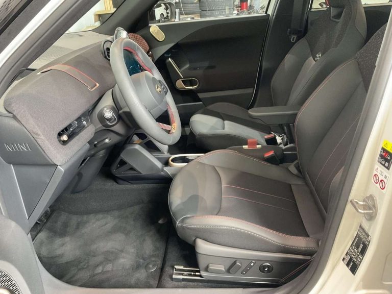 Mini Aceman SE John Cooper Works Trim - photo 9