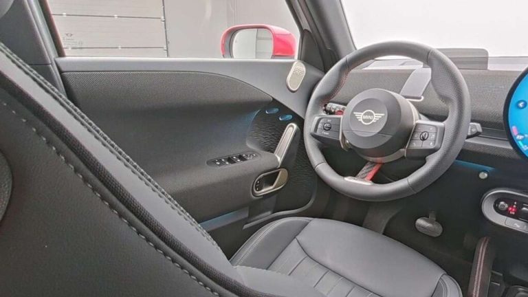 Mini Aceman John Cooper Works E - photo 7
