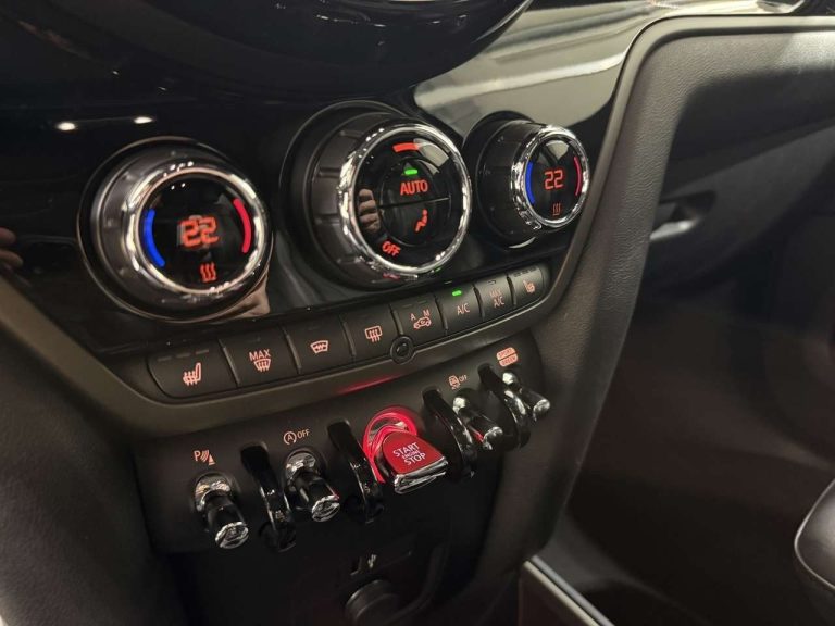 Mini Countryman John Cooper Works ALL4 - photo 18