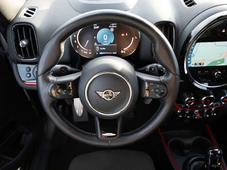 Mini Countryman John Cooper Works ALL4 - photo 7