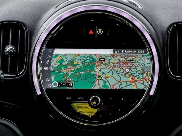 Mini Countryman Cooper SE ALL4 - photo 10