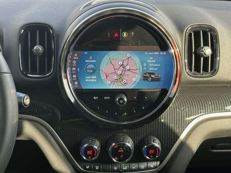 Mini Countryman Cooper SE ALL4 - photo 11