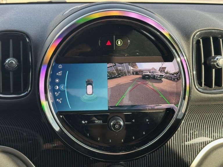 Mini Countryman Cooper SE ALL4 - photo 12