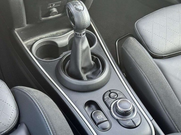 Mini Countryman Cooper SE ALL4 - photo 13