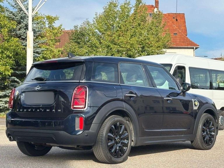 Mini Countryman Cooper SE ALL4 - photo 3