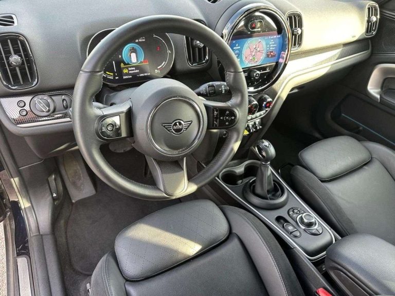 Mini Countryman Cooper SE ALL4 - photo 8