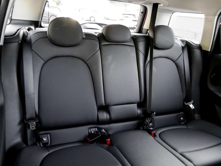 Mini Countryman Cooper SE ALL4 - photo 9