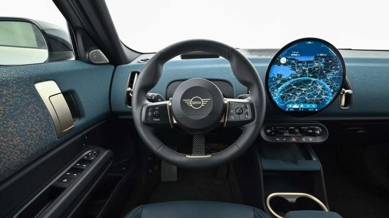Mini Countryman SE ALL4 Favoured Trim - photo 10