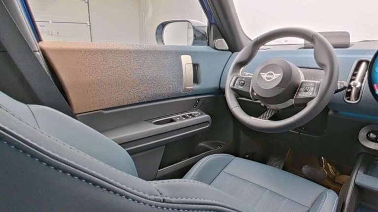 Mini Countryman SE ALL4 Favoured Trim - photo 13