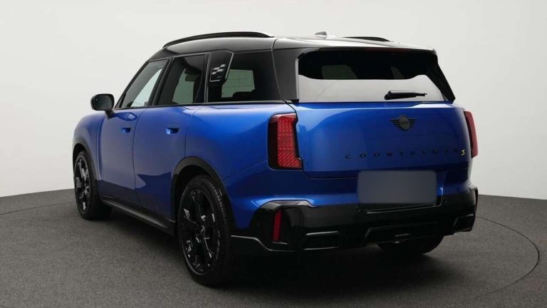 Mini Countryman SE ALL4 John Cooper Works Trim - photo 2