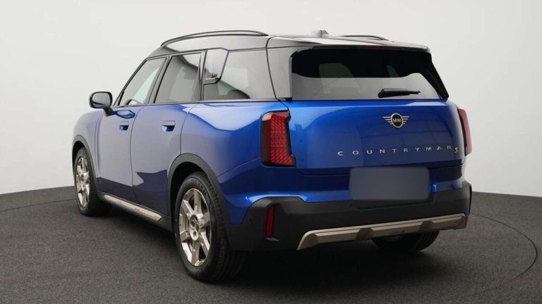 Mini Countryman SE ALL4 Favoured Trim - photo 2