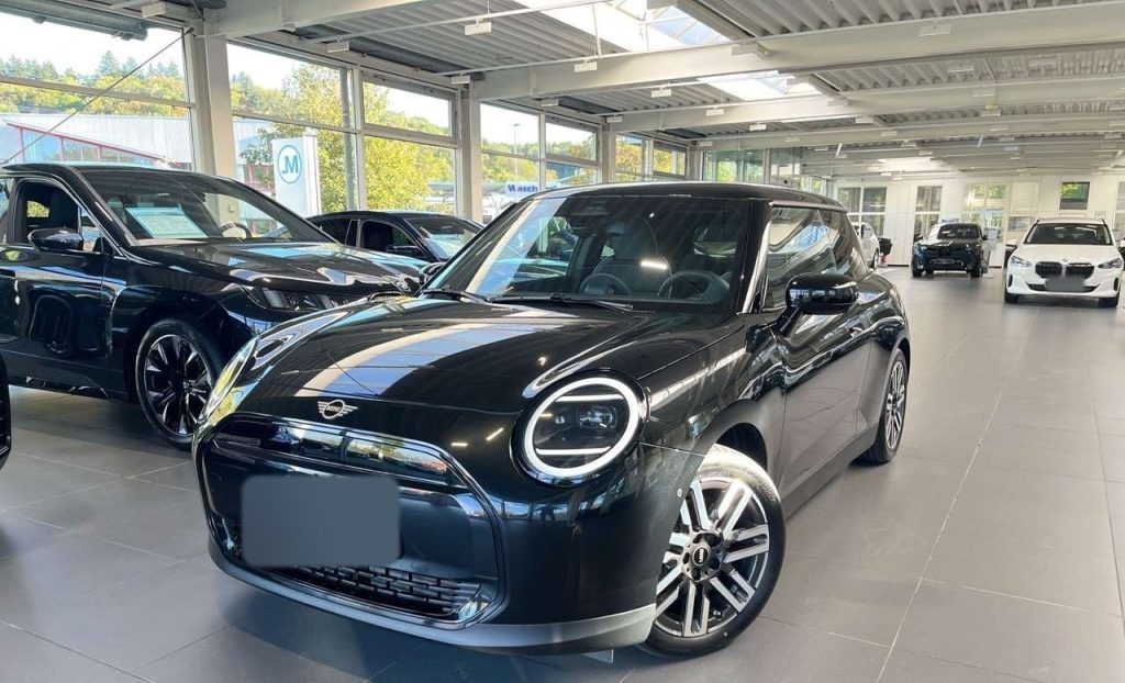 Mini Mini 3 portes Cooper E Classic Trim