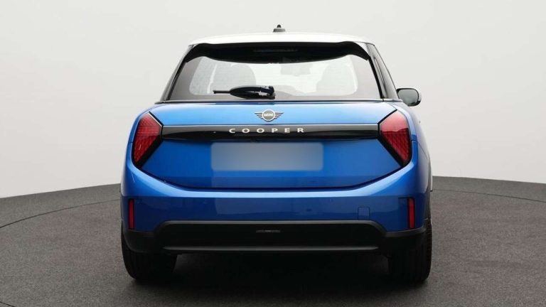 Mini Mini 5 portes Cooper C Favoured Trim - photo 12