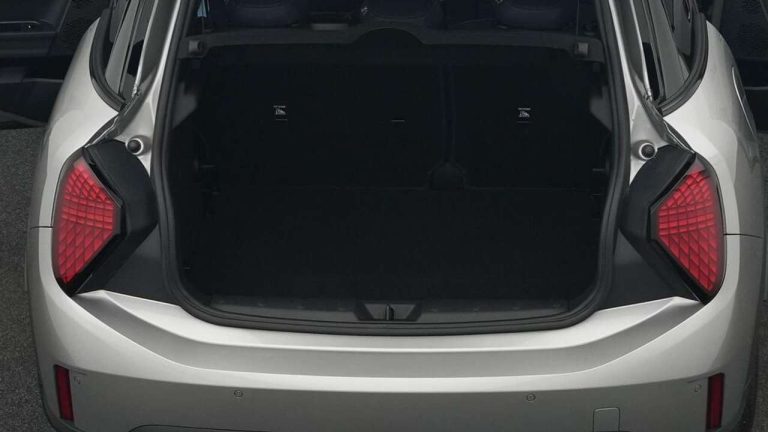 Mini Mini 5 portes Cooper C Favoured Trim - photo 13