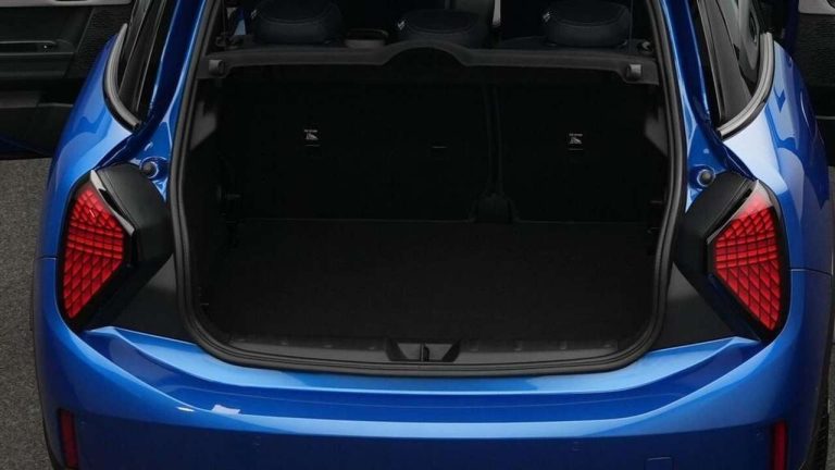 Mini Mini 5 portes Cooper C Favoured Trim - photo 13