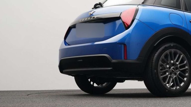 Mini Mini 5 portes Cooper C Favoured Trim - photo 9