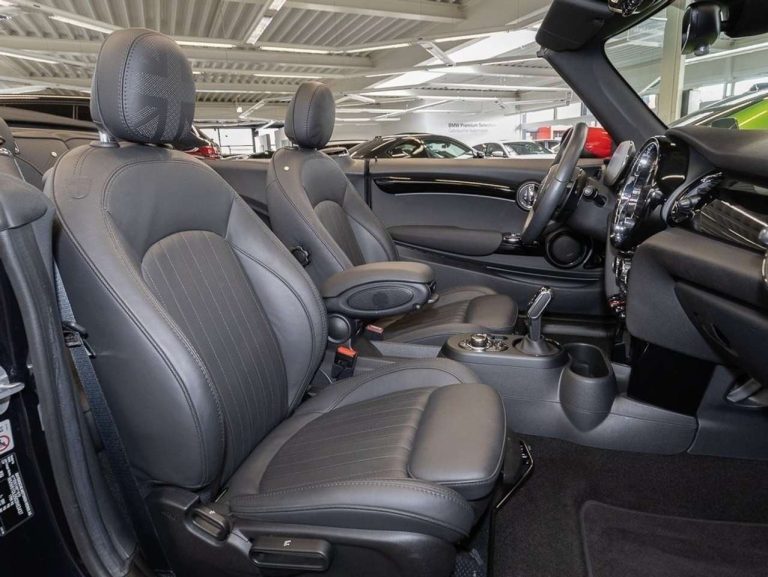 Mini Mini Cabriolet John Cooper Works - photo 11