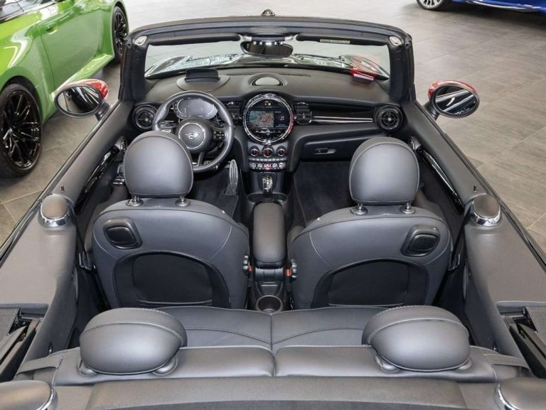 Mini Mini Cabriolet John Cooper Works - photo 13