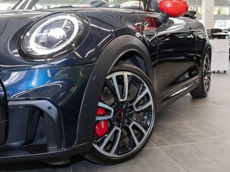 Mini Mini Cabriolet John Cooper Works - photo 3