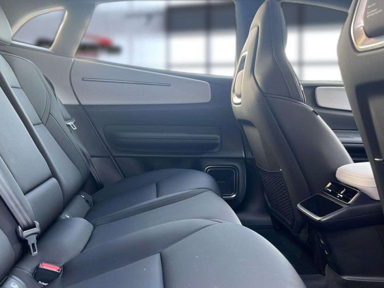 Polestar 4 Long Range Dual Motor - photo 13