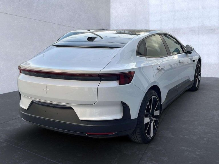 Polestar 4 Long Range Dual Motor - photo 2