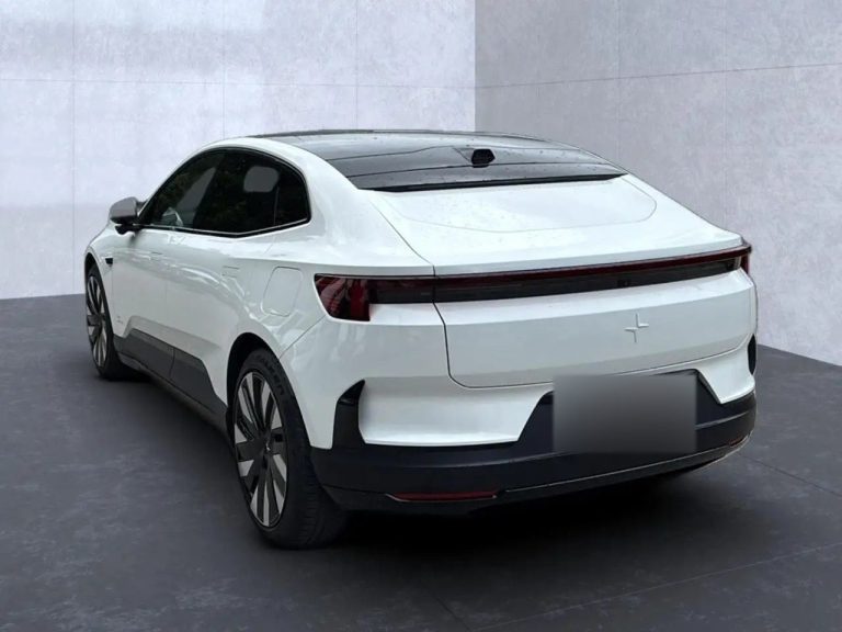 Polestar 4 Long Range Single Motor - photo 3