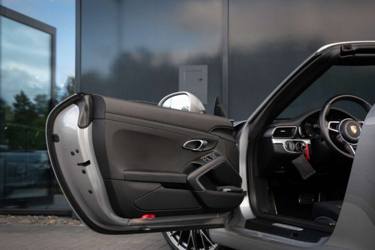 Porsche 911 Carrera Cabriolet PDK - photo 13