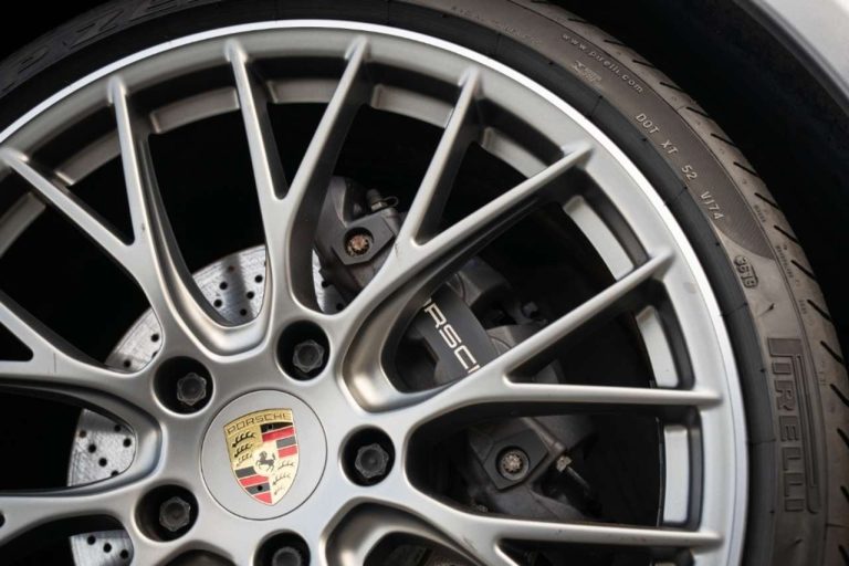 Porsche 911 Carrera Cabriolet PDK - photo 17
