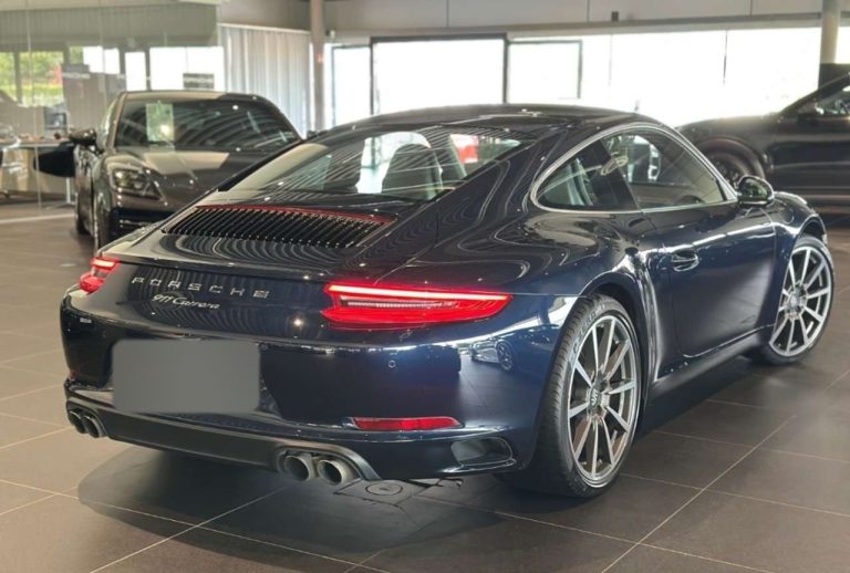 Porsche 911 Carrera - photo 2