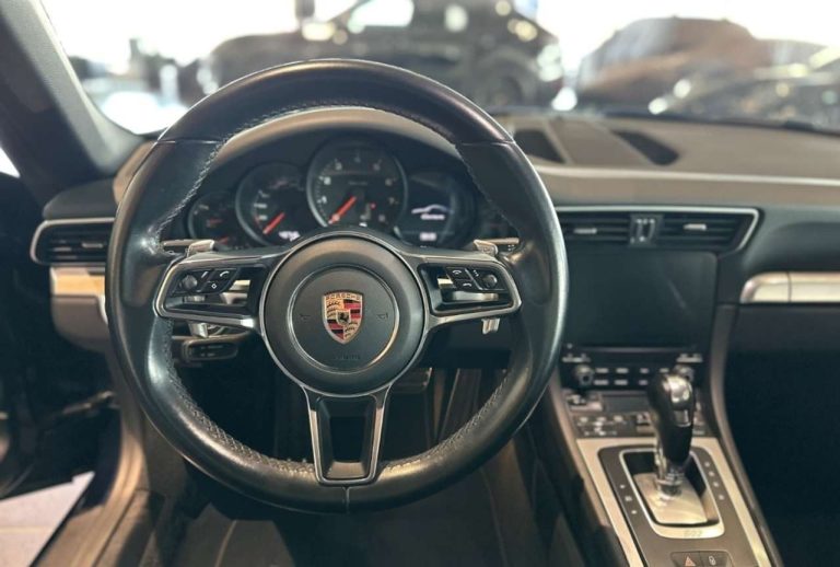 Porsche 911 Carrera - photo 8
