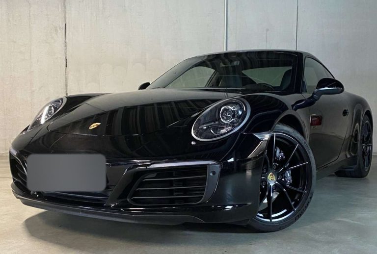 Porsche 911 Carrera