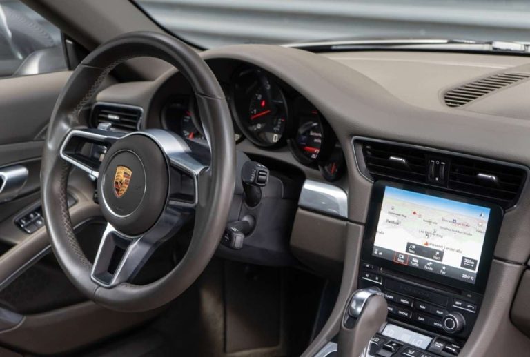 Porsche 911 Carrera Cabriolet - photo 7