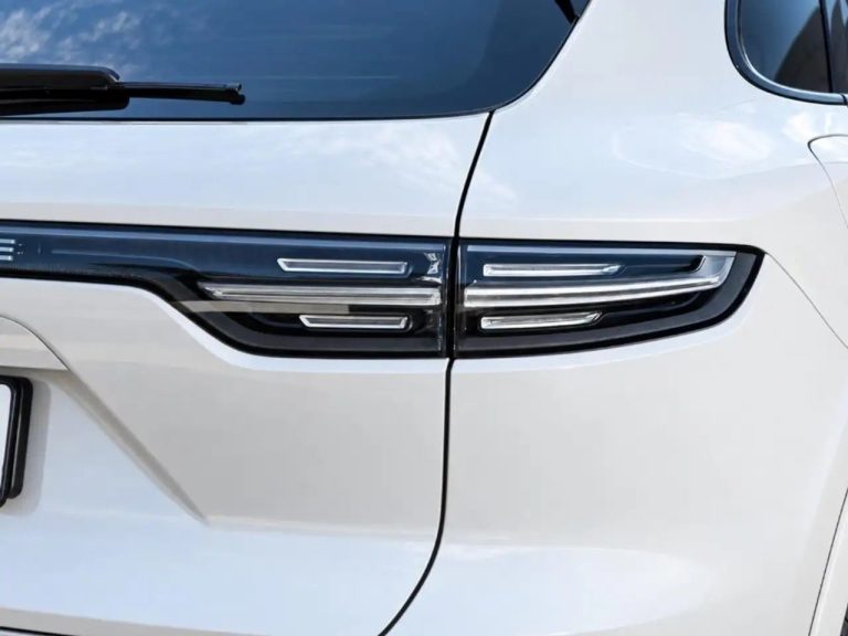 Porsche Cayenne E-Hybrid Platinum Edition - photo 10