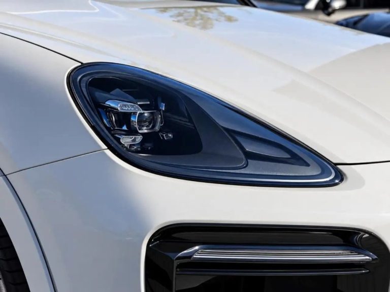 Porsche Cayenne E-Hybrid Platinum Edition - photo 9