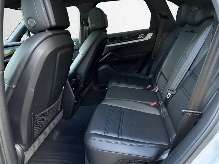 Porsche Cayenne E-Hybrid - photo 8