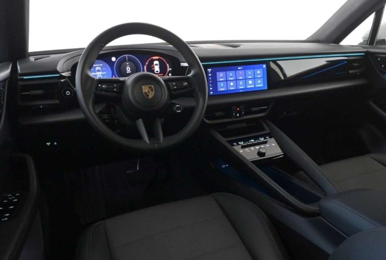 Porsche Macan 4 Electric - photo 10
