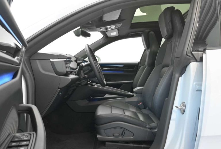 Porsche Macan 4 - photo 10