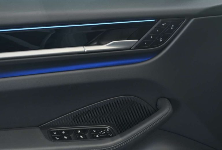 Porsche Macan 4 - photo 13