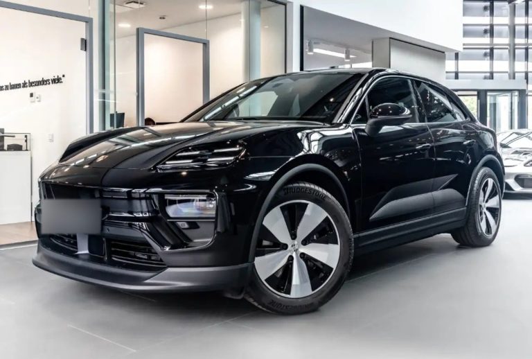 Porsche Macan Electric