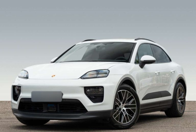 Porsche Macan 4 Electric
