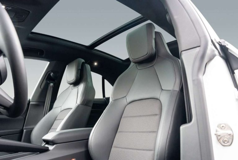 Porsche Macan 4 Electric - photo 11